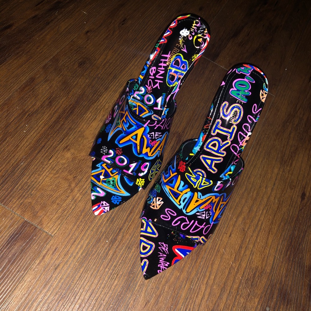 Graffiti Heels